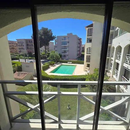 L'escapade Maximoise - Pool Sea Escape Apartment